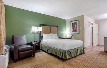 Studio, 1 Queen Bed, Non Smoking