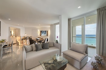 Two Bedroom Presidential Suite Ocean View - Kids & Teens Stay Free