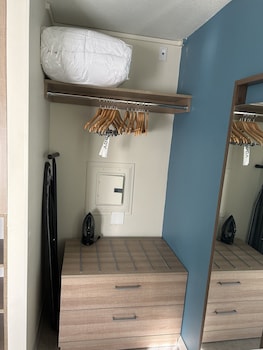 Studio Suite, 1 King Bed, Accessible (Hearing)