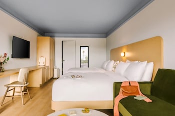 Standard Room, 2 Queen Beds