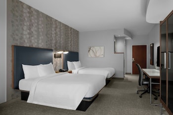 Room, 2 Queen Beds (Mobility/Hearing Accessible, Tub)