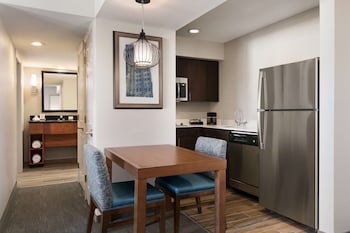 Suite, 2 Bedrooms, Non Smoking