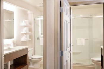 Suite, 2 Bedrooms