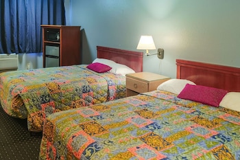 Standard Room, 2 Queen Beds, Non Smoking
