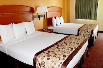 Room, 2 Queen Beds, Non Smoking