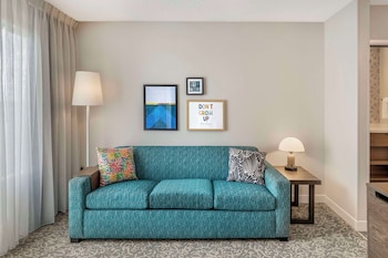 Room, 1 Queen Bed with Sofa bed, Accessible (Hearing)