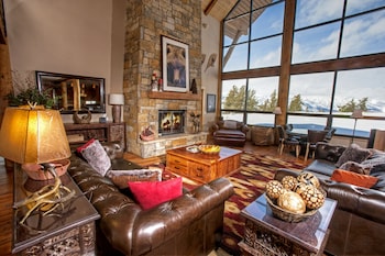 Luxury House, 4 Bedrooms, Mountain View
