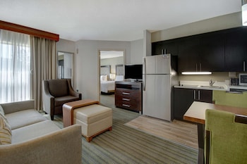Suite, 2 Double Beds, Accessible, Bathtub