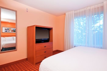 Studio, 1 King Bed with Sofa bed
