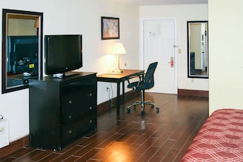 Business Room, 1 King Bed with Sofa bed, Accessible, Non Smoking (Efficiency)