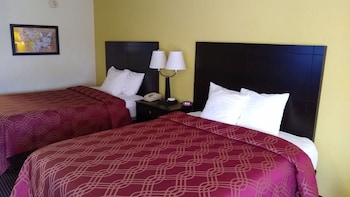Standard Room, 2 Queen Beds, Non Smoking