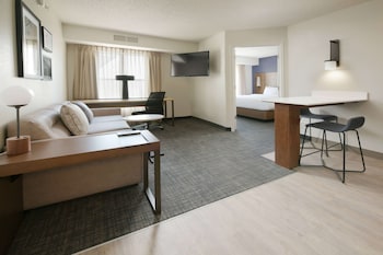 Superior Suite, Multiple Beds (Two Bedrooms)