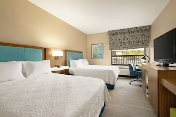 Room, 2 Queen Beds, Accessible, Non Smoking