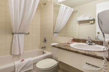 Standard Double Room, 2 Double Beds, Non Smoking
