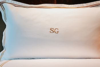 Deluxe Room, 1 King Bed (d Grand)