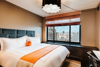 Room, 1 King Bed (Soho)