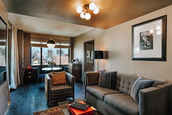 Suite, Terrace