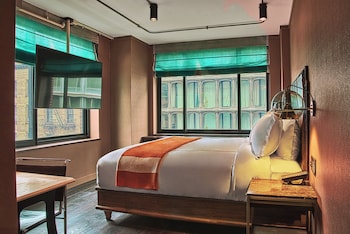 Deluxe Room, Corner