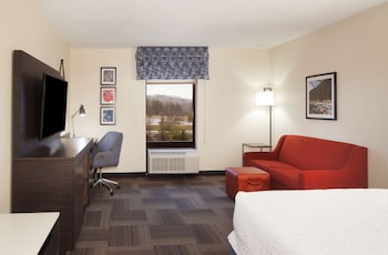 Studio, 1 King Bed, Accessible (Hearing)