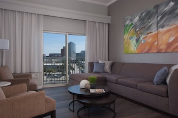 Suite, 1 Bedroom, Balcony
