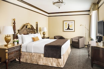 Deluxe Suite, 1 King Bed