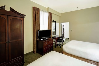Suite, 2 Double Beds, Park View