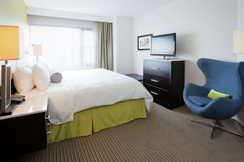 Suite, 1 King Bed