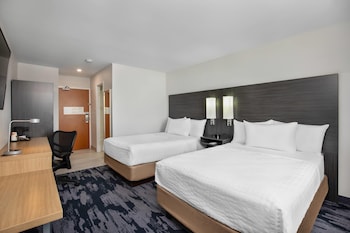 Quadruple Room, City View (Newer)