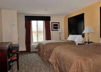 Standard Room, 2 Queen Beds, Non Smoking