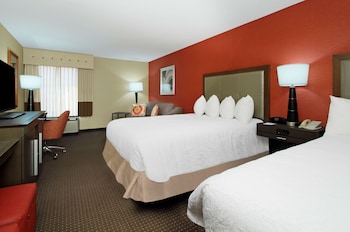 Suite, 2 Queen Beds, Non Smoking
