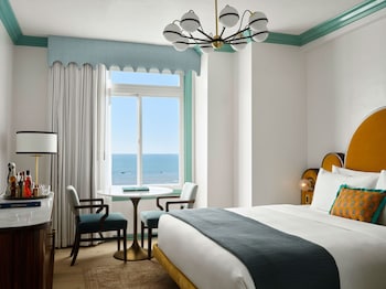 Signature Suite, Oceanfront
