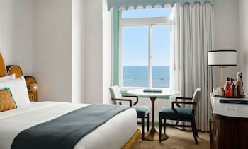 Signature Suite, Oceanfront