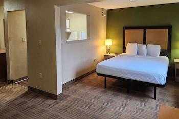 Room, 1 Queen Bed, Non Smoking (Efficiency)
