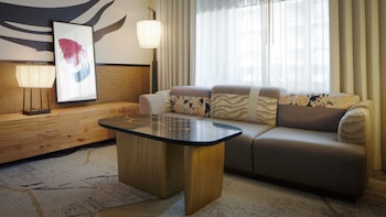 Nobu Luxury Room, 2 Queen Beds