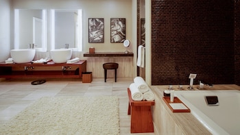 Nobu Hakone Suite