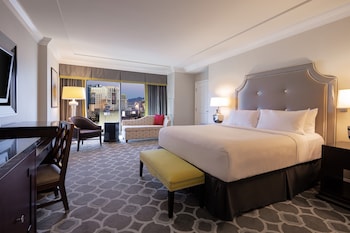 Octavius Executive Fountain View Suite King