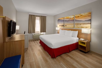 Standard Room, 1 Queen Bed, Smoking