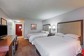 Room, 2 Queen Beds, Accessible (Hearing)