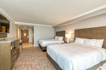Standard Room, 2 Queen Beds, Accessible, Non Smoking (Accessible Tub)