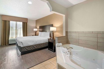 Suite, 1 King Bed, Non Smoking, Jetted Tub