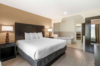 Suite, 1 King Bed, Non Smoking, Jetted Tub