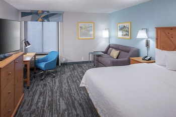 Room, 1 King Bed with Sofa bed, Non Smoking, Corner