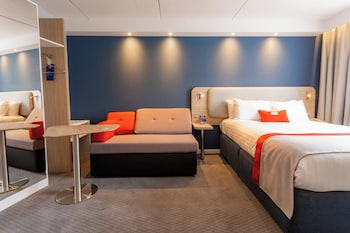 Standard Room, 1 Double Bed with Sofa bed (with Free Hot Breakfast)