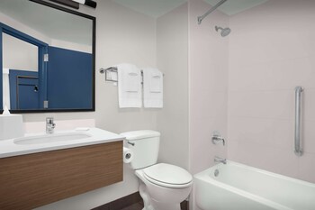 Room, 1 King Bed