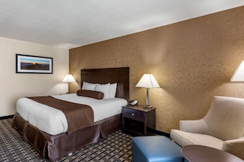 Suite, 1 Queen Bed, Accessible, Kitchen (Full Kitchen)