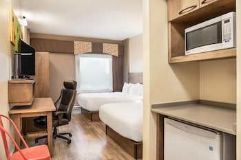 Room, 2 Queen Beds, Non Smoking