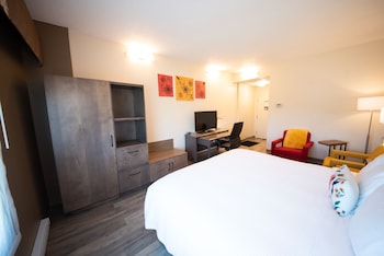 Room, 1 King Bed, Non Smoking