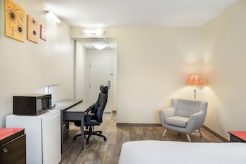Executive Room, 1 Queen Bed, Non Smoking