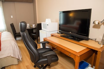 Executive Room, 1 Queen Bed, Non Smoking