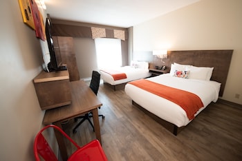 Room, 2 Queen Beds, Non Smoking